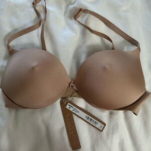 Skims Ultimate Apex Push Up Bra